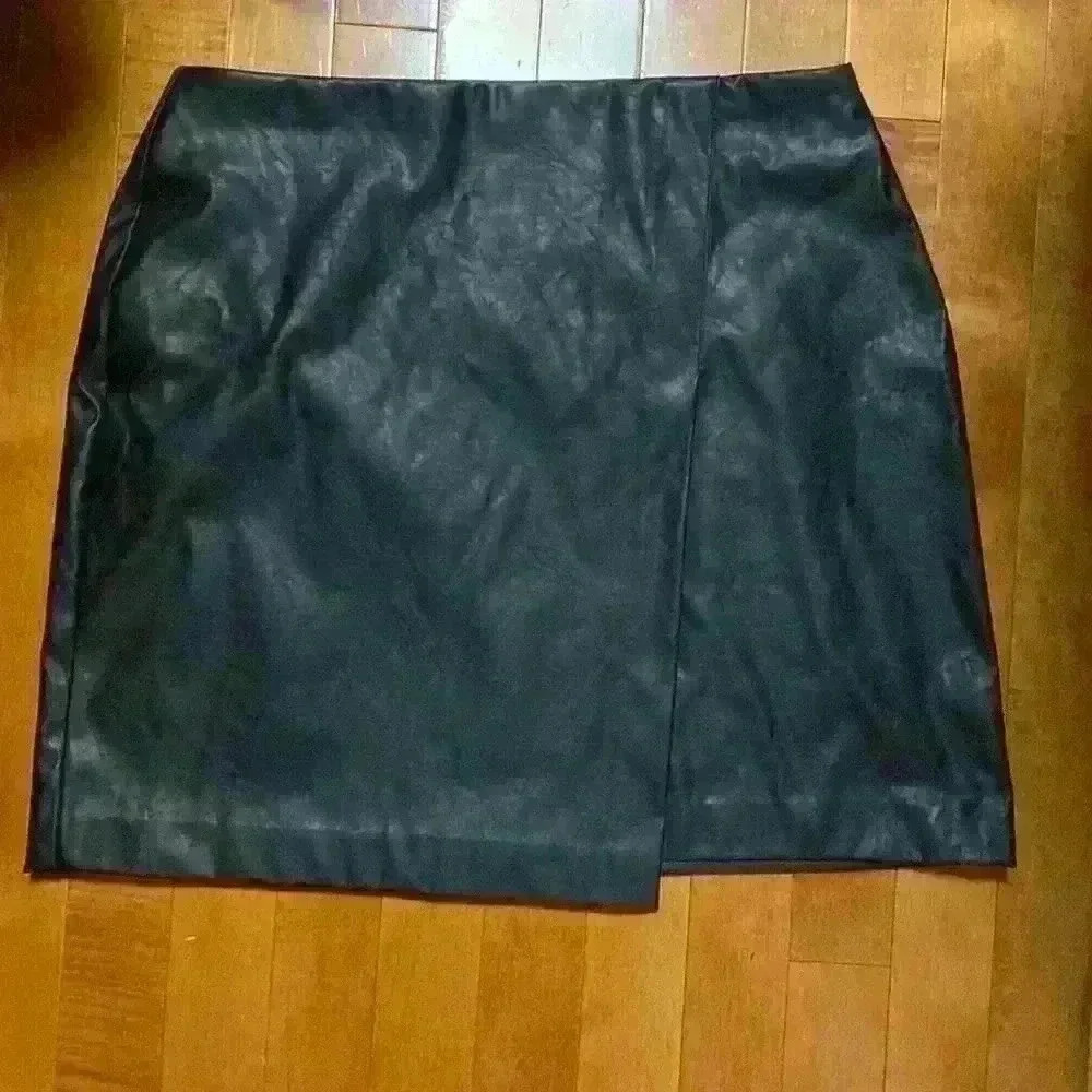 Bar III Faux Leather Asymmetrical Hem Mini Skirt